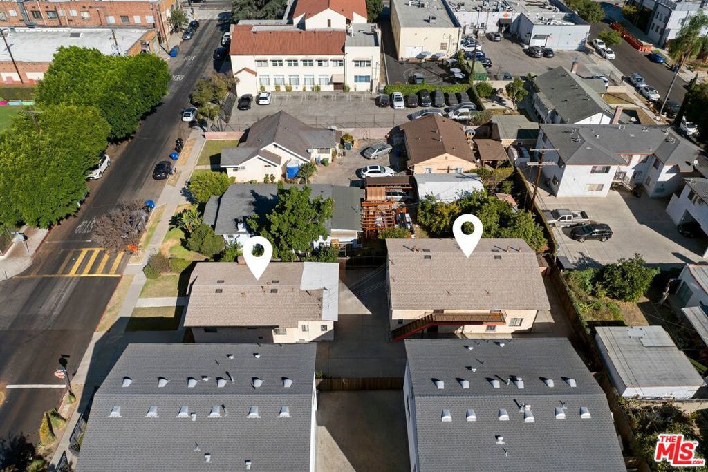 Image 15 of property listing at 5062 N Maywood Avenue, Los Angeles, CA 90041