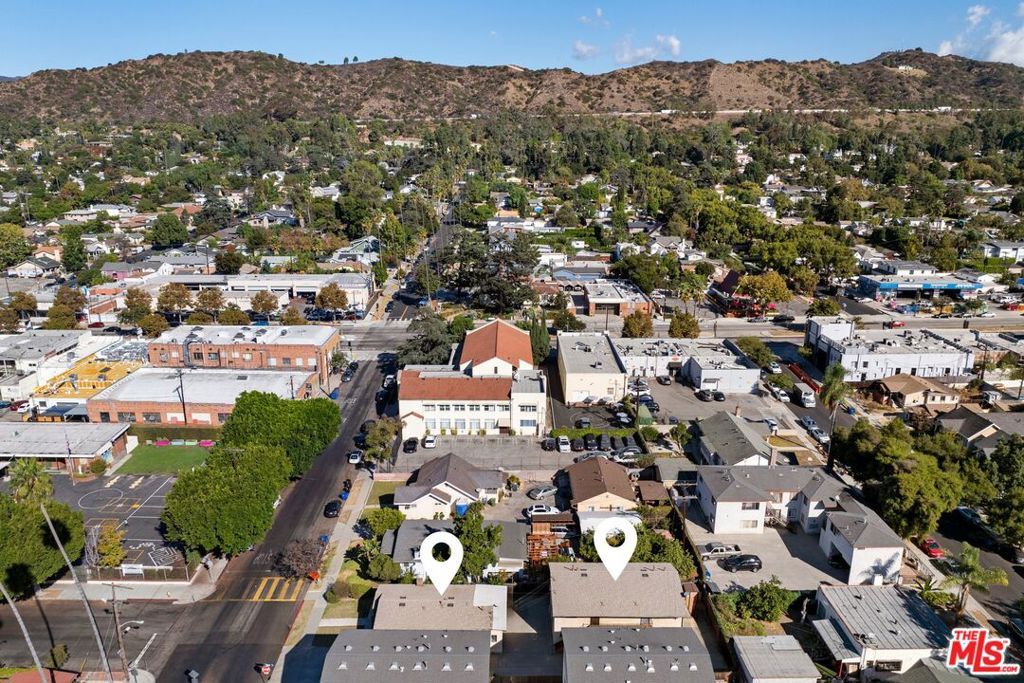 Image 16 of property listing at 5062 N Maywood Avenue, Los Angeles, CA 90041