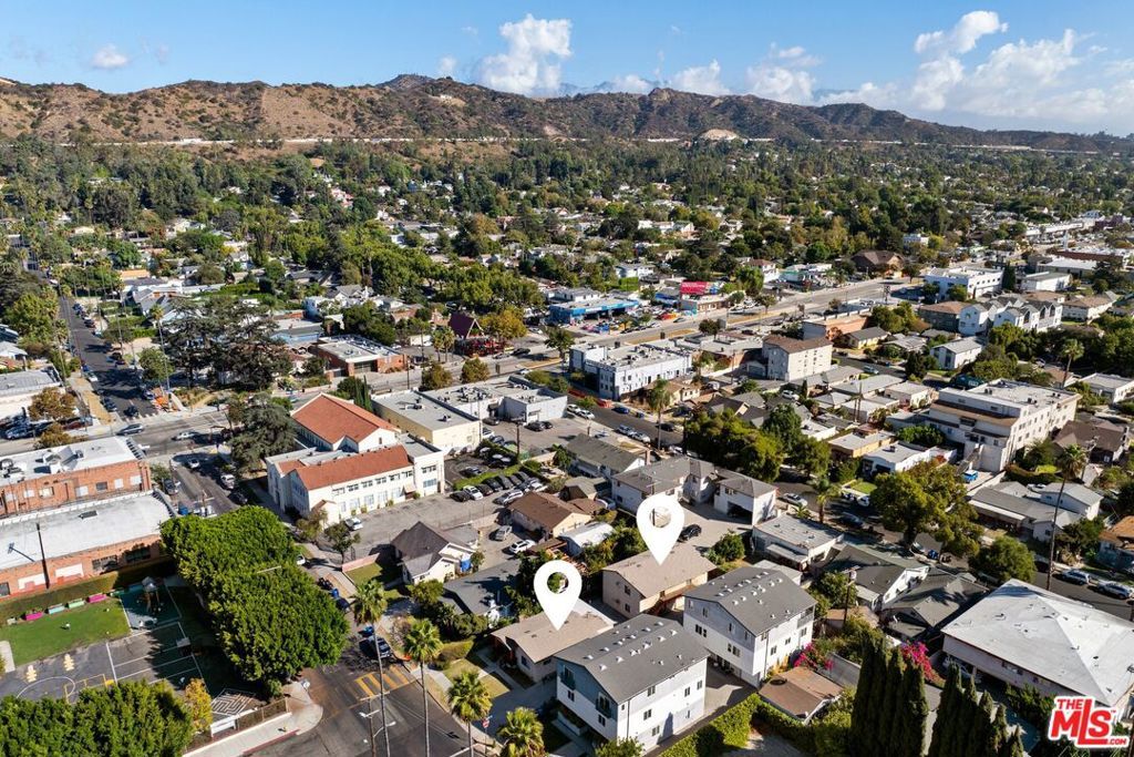 Image 22 of property listing at 5062 N Maywood Avenue, Los Angeles, CA 90041