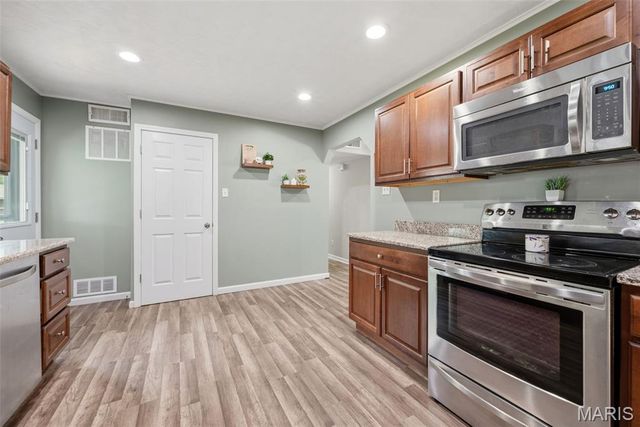 802 Love Drive, O'fallon, MO 63366
