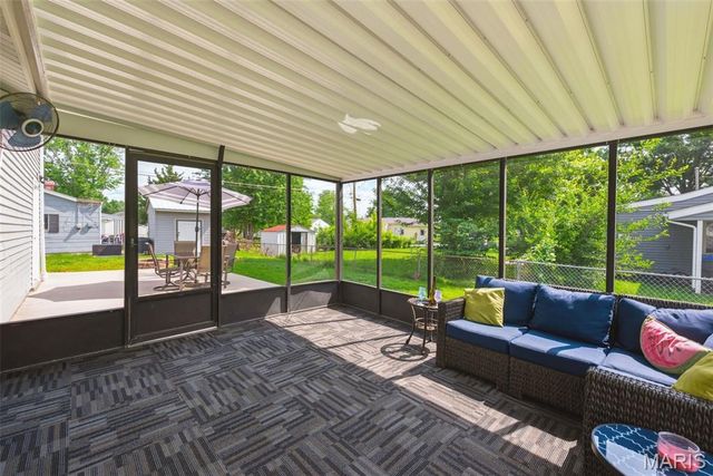 802 Love Drive, O'fallon, MO 63366