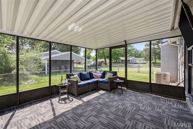 802 Love Drive, O'fallon, MO 63366