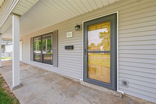 802 Love Drive, O'fallon, MO 63366