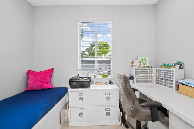 1004 SE 11th Street, Fort Lauderdale, FL 33316