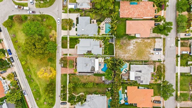 1004 SE 11th Street, Fort Lauderdale, FL 33316