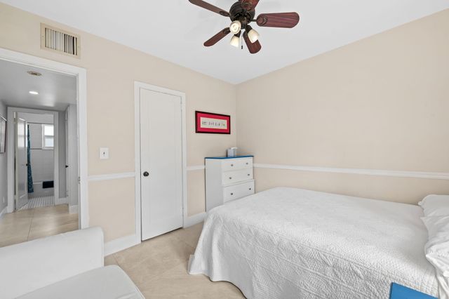 1004 SE 11th Street, Fort Lauderdale, FL 33316