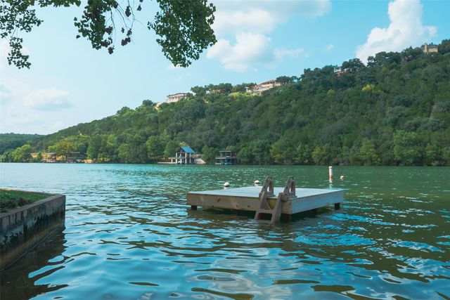 1100 Lipan TRL, Austin, TX 78733