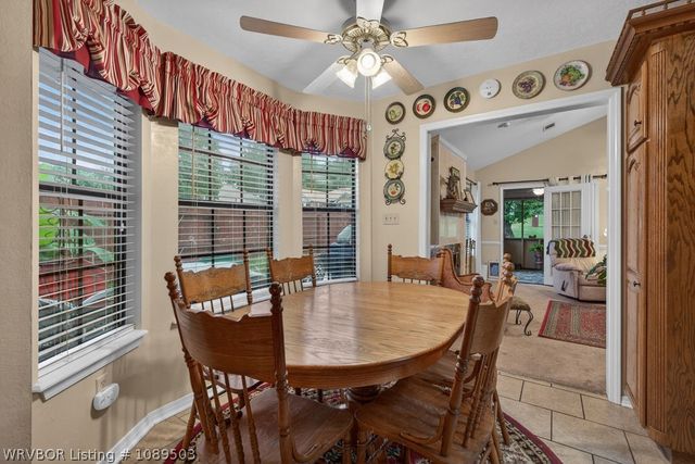 1602 Hunter Hill Drive, Van Buren, AR 72956