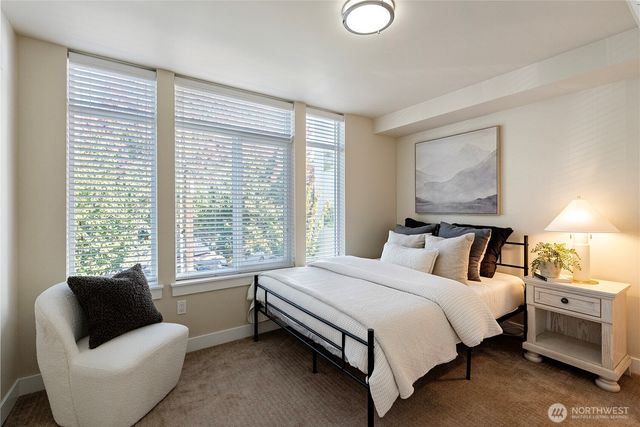 414 NE 73rd Street, Seattle, WA 98115
