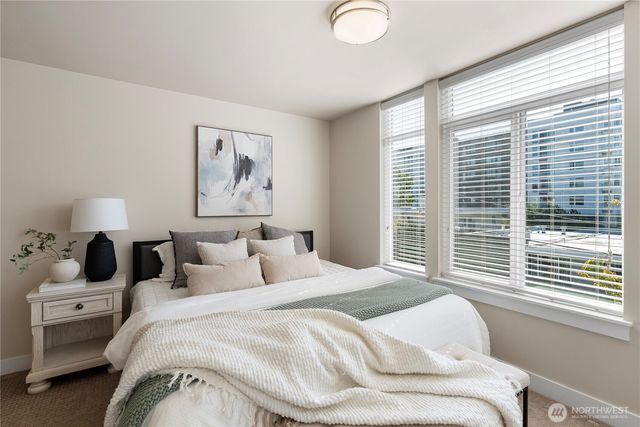 414 NE 73rd Street, Seattle, WA 98115