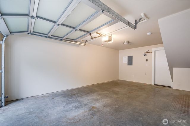 414 NE 73rd Street, Seattle, WA 98115