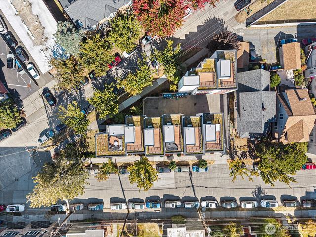 414 NE 73rd Street, Seattle, WA 98115