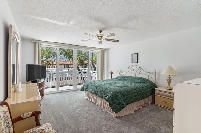 2612 PEARCE DRIVE 301, Clearwater, FL 33764