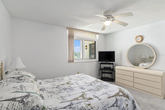 2612 PEARCE DRIVE 301, Clearwater, FL 33764