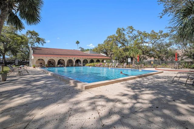 2612 PEARCE DRIVE 301, Clearwater, FL 33764