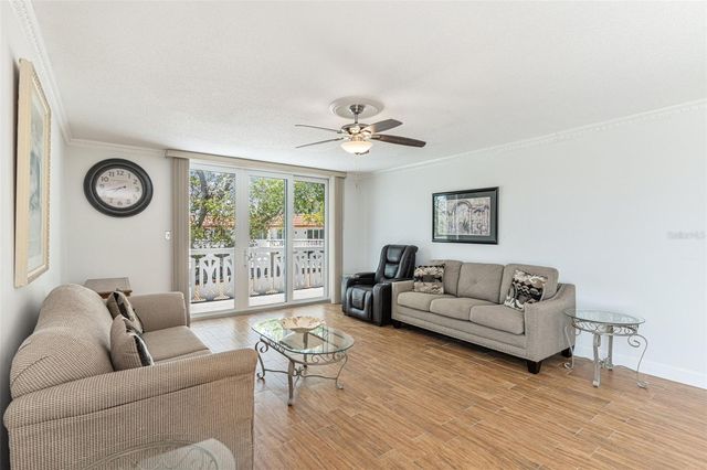 2612 PEARCE DRIVE 301, Clearwater, FL 33764