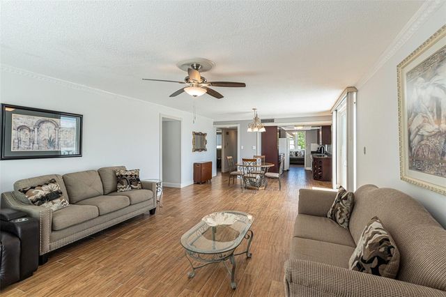 2612 PEARCE DRIVE 301, Clearwater, FL 33764