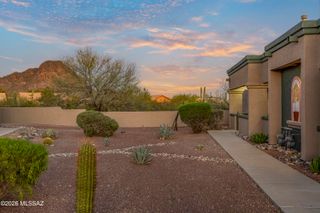 5702 W Treasure Cove Loop, Tucson, AZ 85713