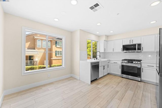 4630 Central Pkwy, Dublin, CA 94568