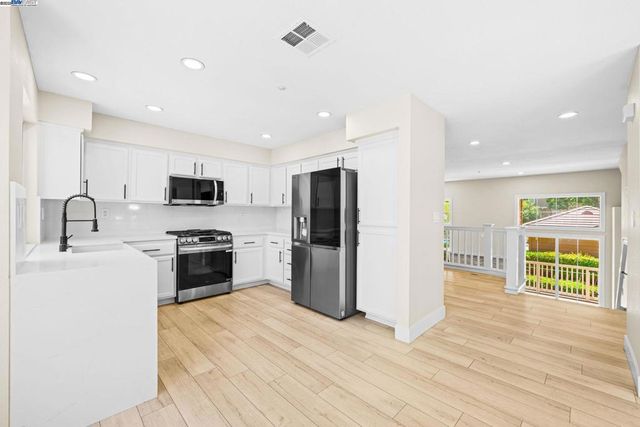 4630 Central Pkwy, Dublin, CA 94568