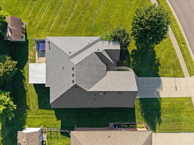 1532 Rockleigh Road, Washington Twp, OH 45458