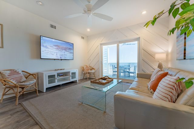 115 E Arctic Avenue 2b, Folly Beach, SC 29439