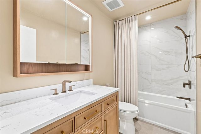 3030 Merrill Drive 3, Torrance, CA 90503
