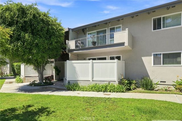 3030 Merrill Drive 3, Torrance, CA 90503