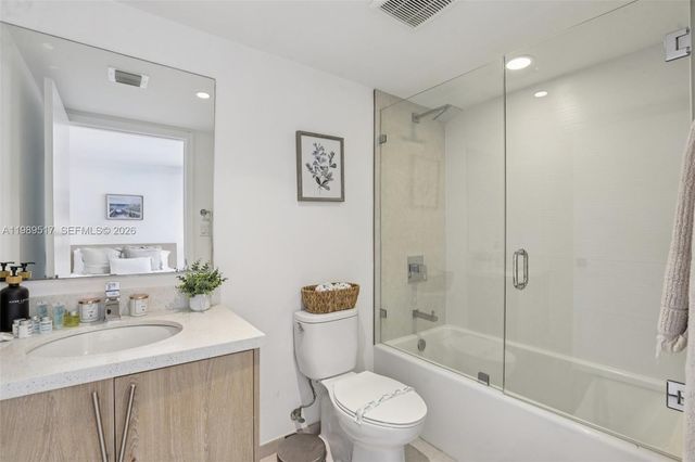 1100 100th St 703, Bay Harbor Islands, FL 33154