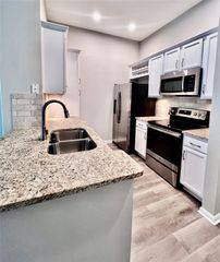 5353 Memorial Drive 1078, Houston, TX 77007