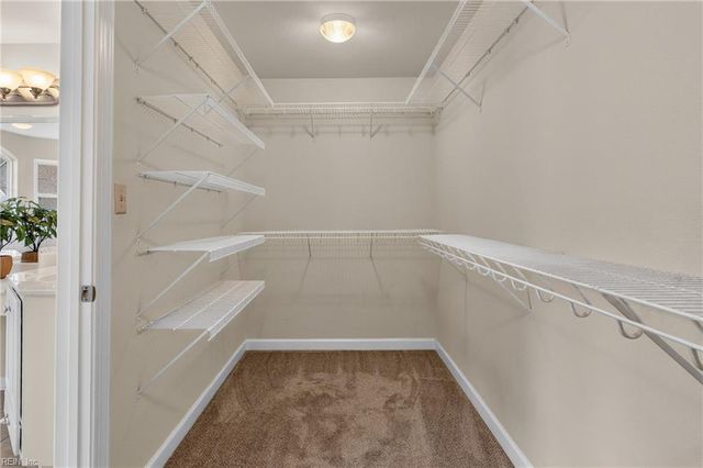 2413 Caitlan Loch LN, Virginia Beach, VA 23456