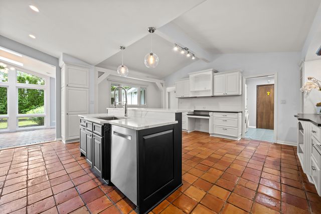 1161 Winwood Drive, Lake Forest, IL 60045