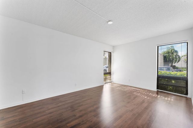 6612 Burning Wood Drive 170, Boca Raton, FL 33433