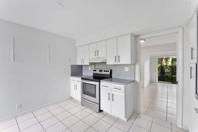 6612 Burning Wood Drive 170, Boca Raton, FL 33433