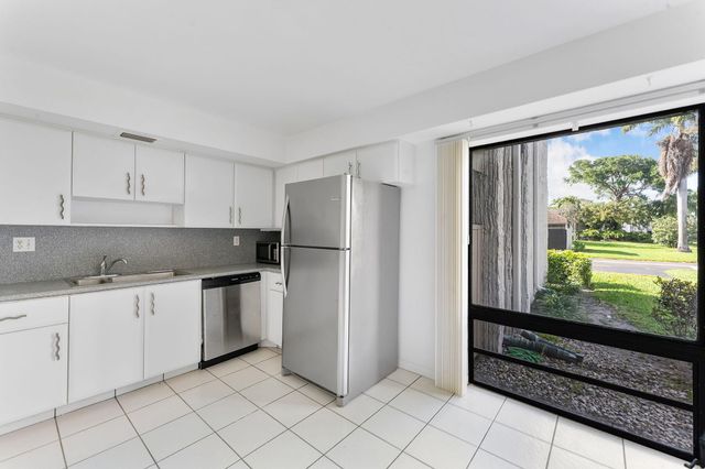 6612 Burning Wood Drive 170, Boca Raton, FL 33433
