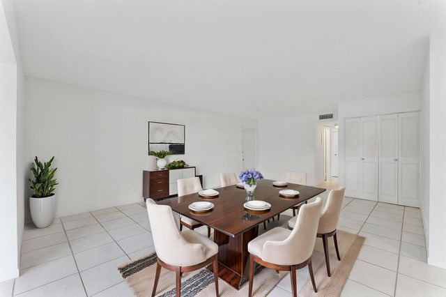6612 Burning Wood Drive 170, Boca Raton, FL 33433