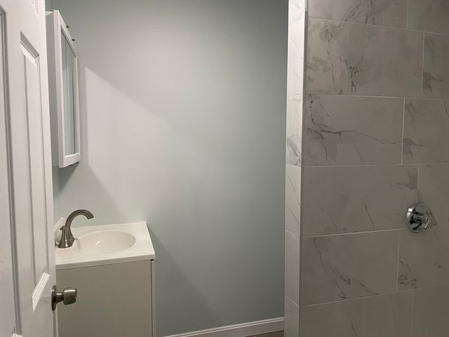 36 Dartmouth 0, Waltham, MA 02453