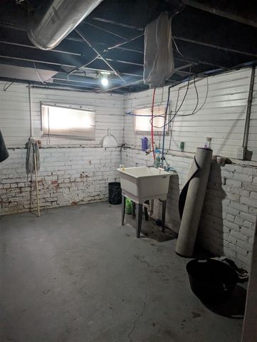 1203 W Mcnichols Road, Highland Park, MI 48203