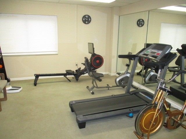 200 Sanders Ferry Rd Apt 2301, Hendersonville, TN 37075