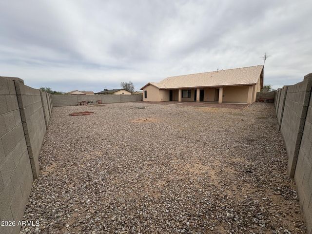 10436 W FERNANDO Drive, Arizona City, AZ 85123