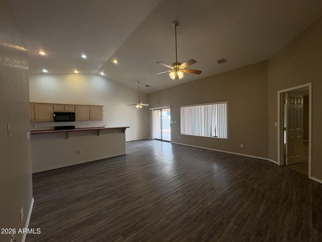 10436 W FERNANDO Drive, Arizona City, AZ 85123