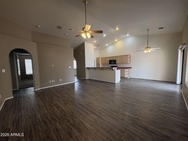 10436 W FERNANDO Drive, Arizona City, AZ 85123