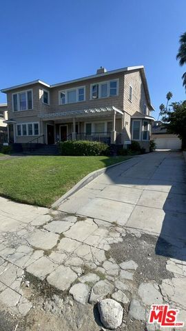 1220 3rd Avenue, Los Angeles, CA 90019