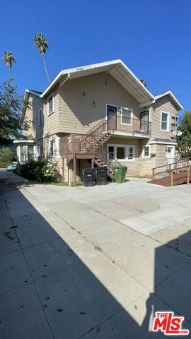 1220 3rd Avenue, Los Angeles, CA 90019