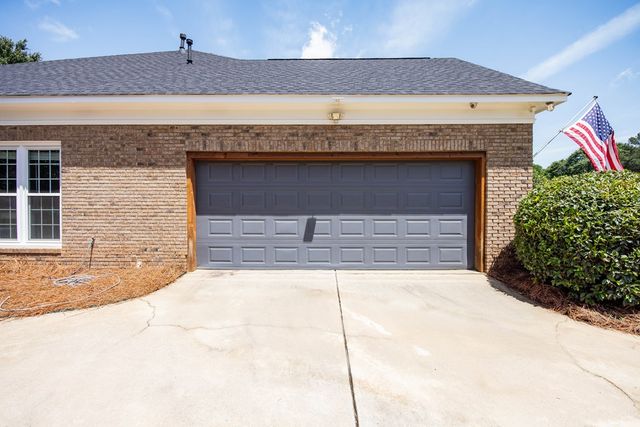 110 Buckhead Drive, Smiths Station, AL 36877