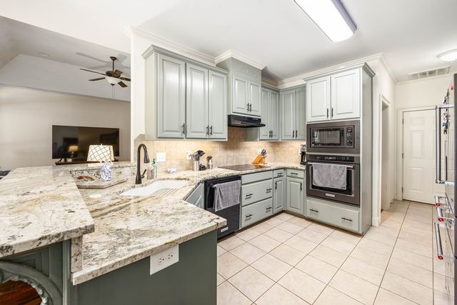 110 Buckhead Drive, Smiths Station, AL 36877