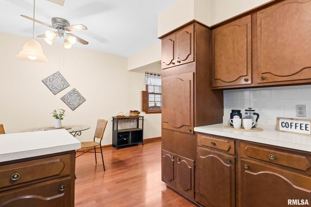 41 Belhaven Drive, Springfield, IL 62704