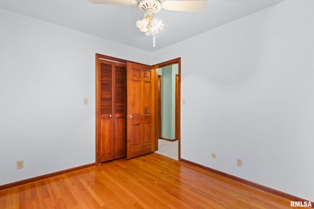 41 Belhaven Drive, Springfield, IL 62704