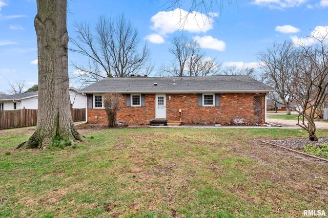 41 Belhaven Drive, Springfield, IL 62704