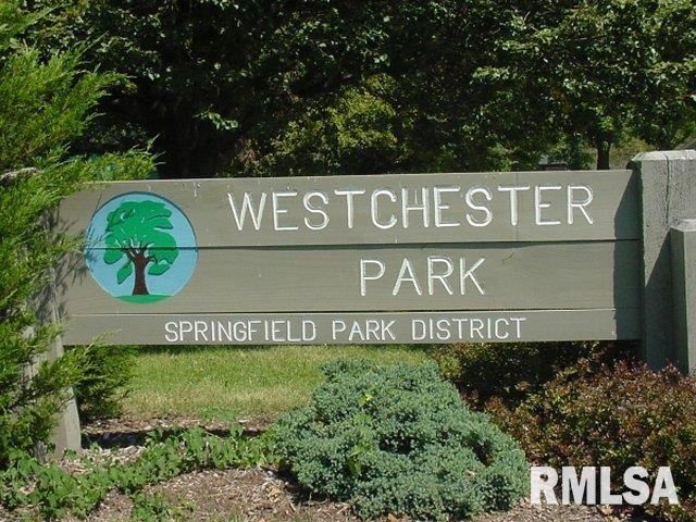 41 Belhaven Drive, Springfield, IL 62704